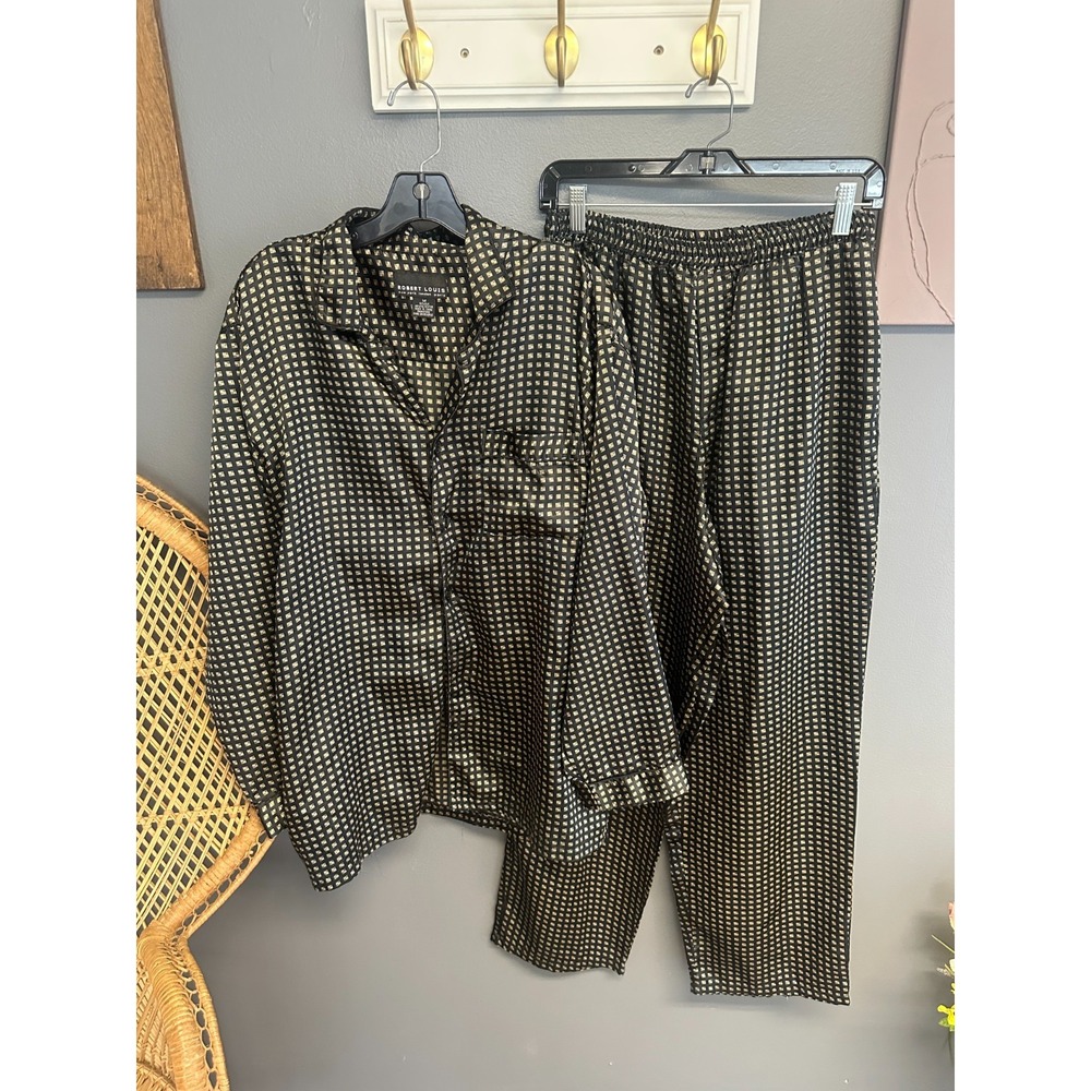 Vintage Robert Louis Pajamas Mens Size M Black Gold Silk Blend Geometric Luxury